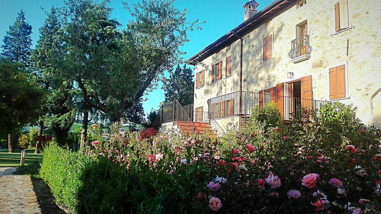 Borgo Cadonega Hotel Viano Exterior photo